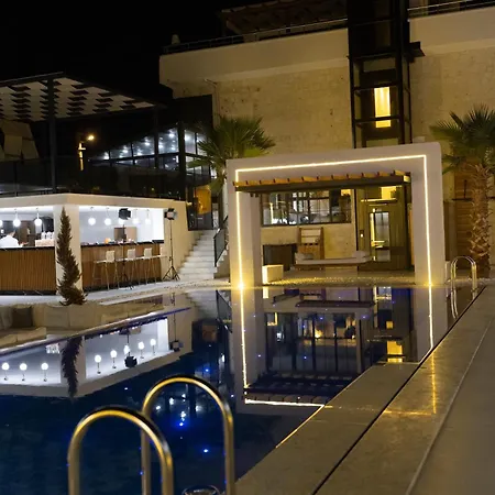 Kont Exclusive Hotel *